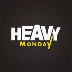 Радио Maximum Heavy Monday прямой эфир Логотип радиостанции Maximum Heavy Monday